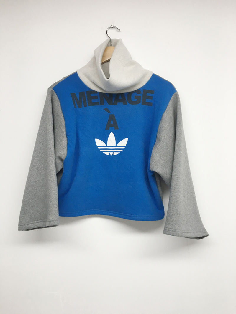 Ménage a 3 Sweater